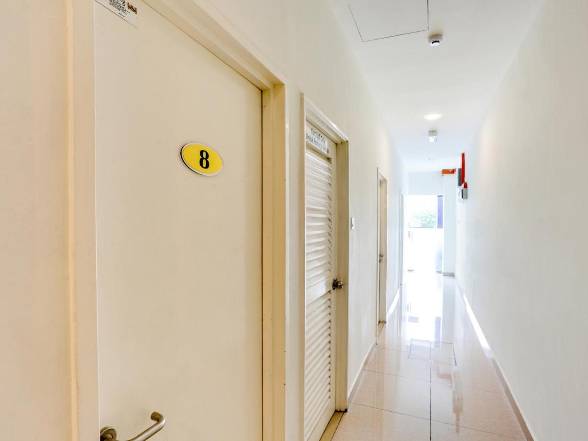 Oyo 89677 Sunflower Hotel Seremban Bagian luar foto